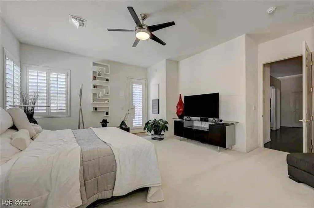 1413 Pine Leaf, Las Vegas, NV 89144