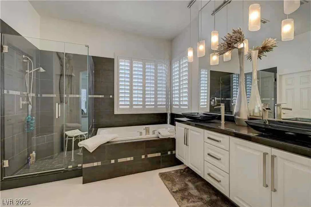 1413 Pine Leaf, Las Vegas, NV 89144