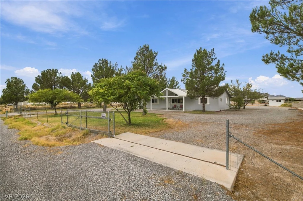 3450 Horn, Pahrump, NV 89048