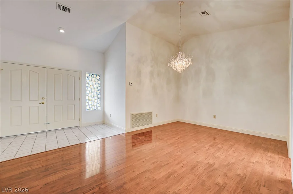 2925 Dry Ridge, Las Vegas, NV 89134