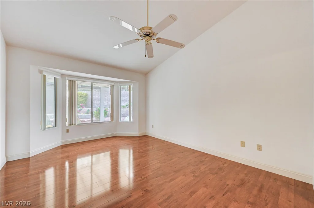 2925 Dry Ridge, Las Vegas, NV 89134