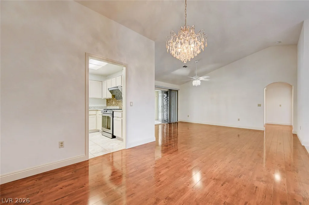 2925 Dry Ridge, Las Vegas, NV 89134
