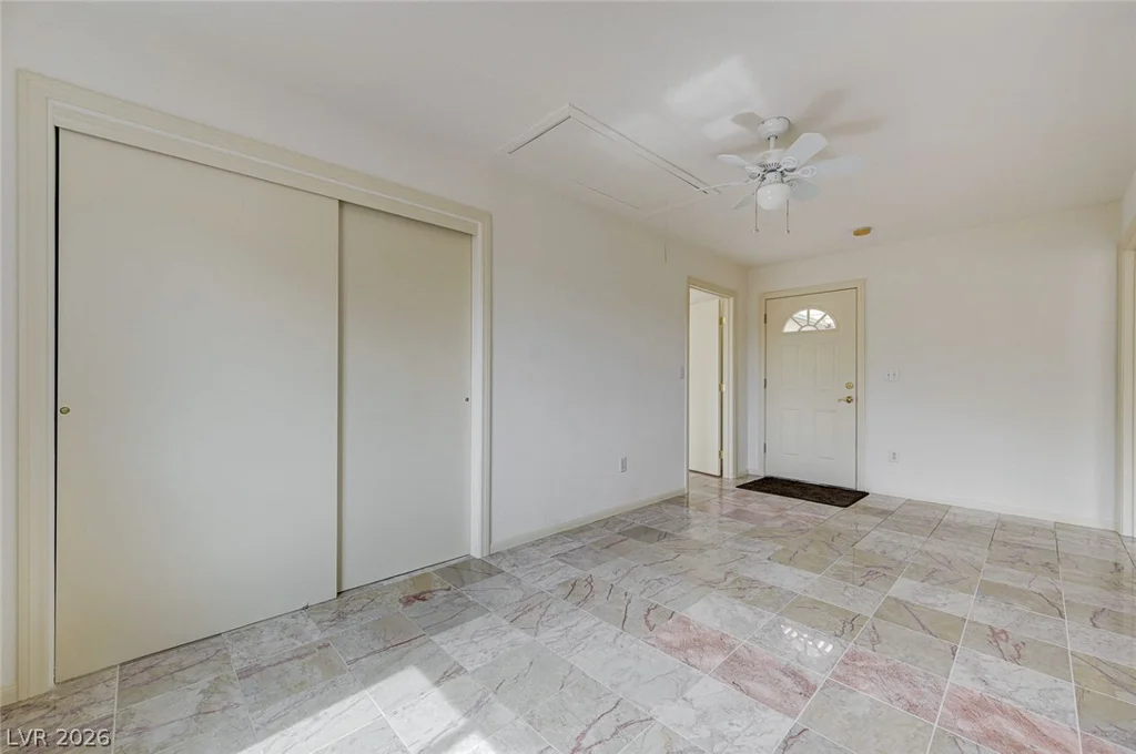 2925 Dry Ridge, Las Vegas, NV 89134