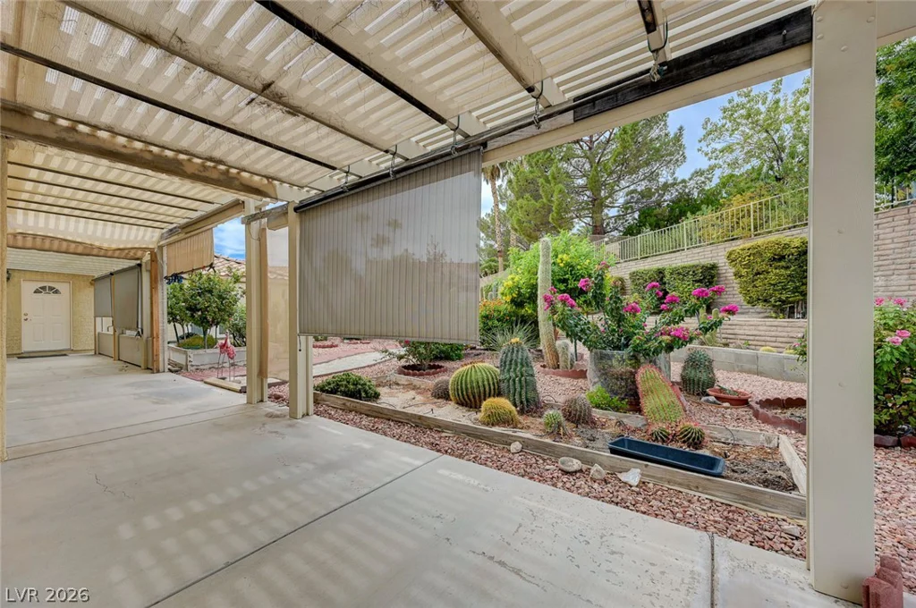 2925 Dry Ridge, Las Vegas, NV 89134