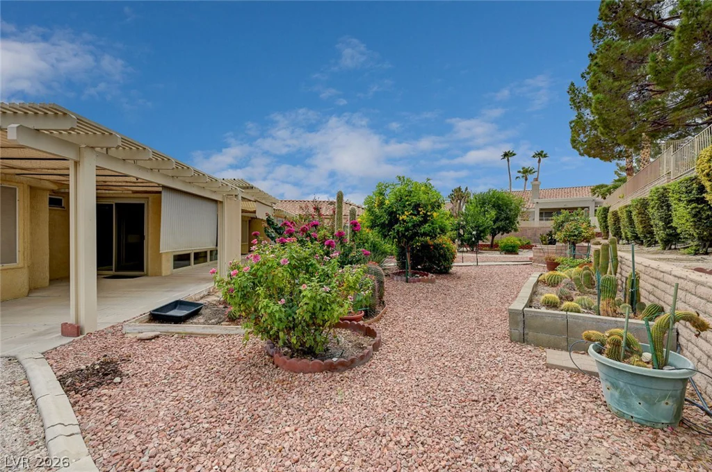 2925 Dry Ridge, Las Vegas, NV 89134