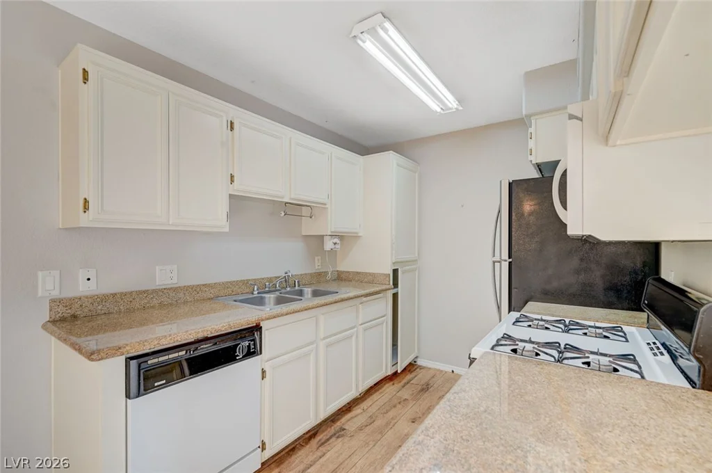 3318 Decatur, Las Vegas, NV 89130