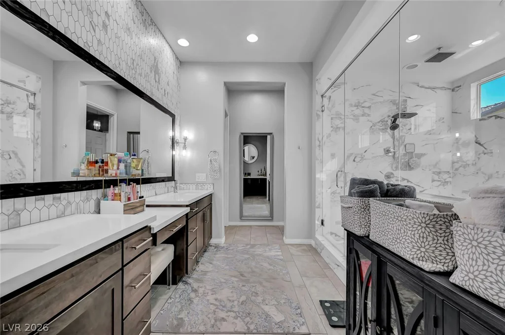 6200 Carol Butte, Las Vegas, NV 89141
