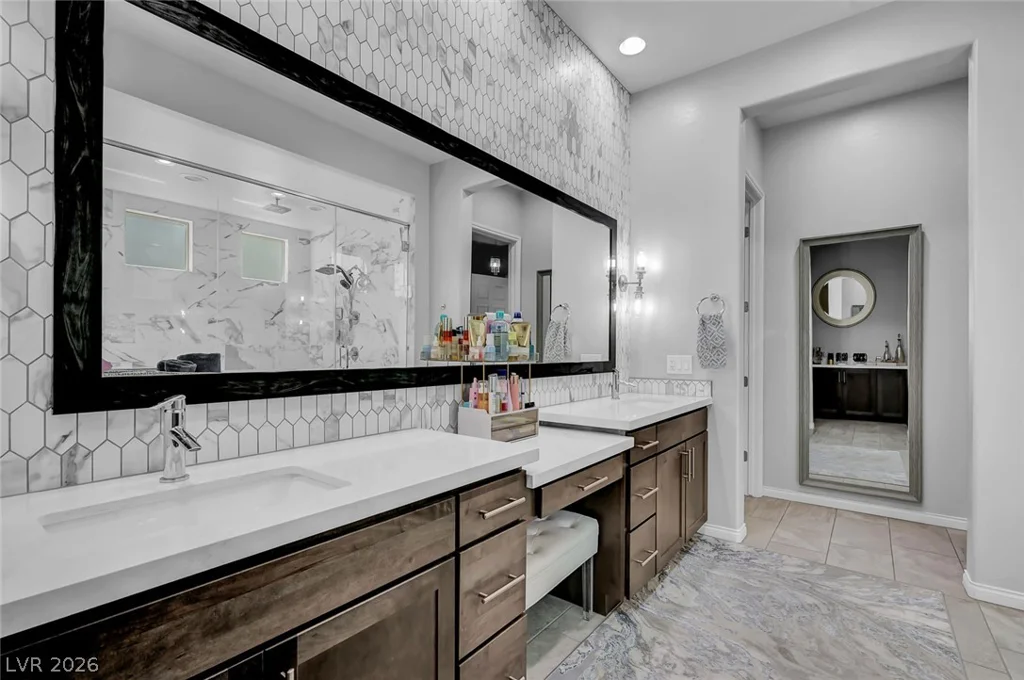 6200 Carol Butte, Las Vegas, NV 89141