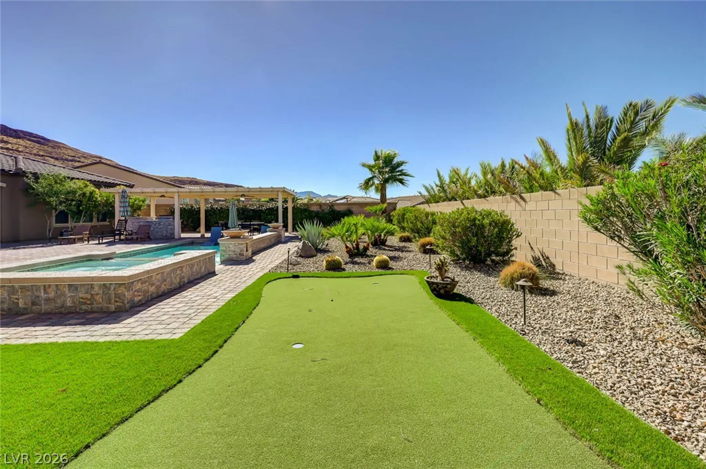 6200 Carol Butte, Las Vegas, NV 89141