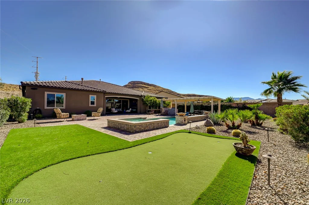 6200 Carol Butte, Las Vegas, NV 89141