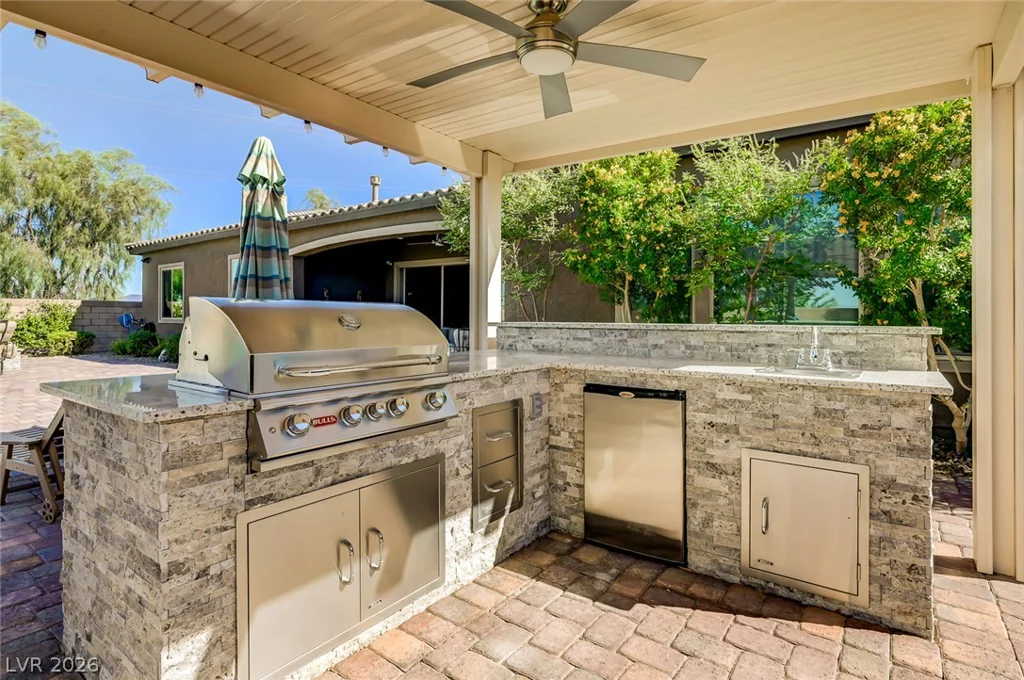 6200 Carol Butte, Las Vegas, NV 89141