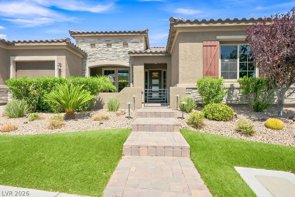 6200 Carol Butte, Las Vegas, NV 89141