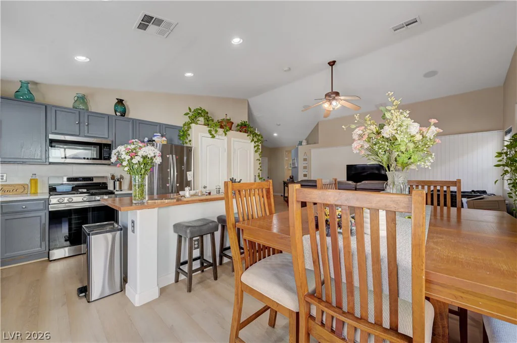 523 Braided River, North Las Vegas, NV 89084