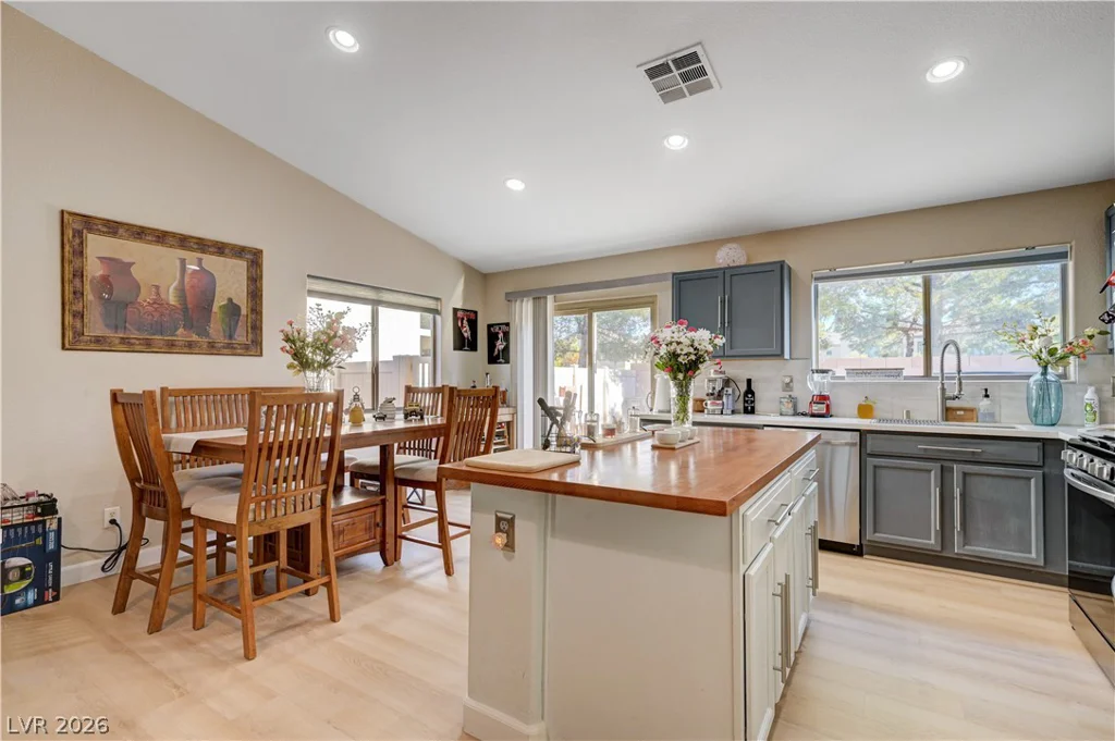 523 Braided River, North Las Vegas, NV 89084