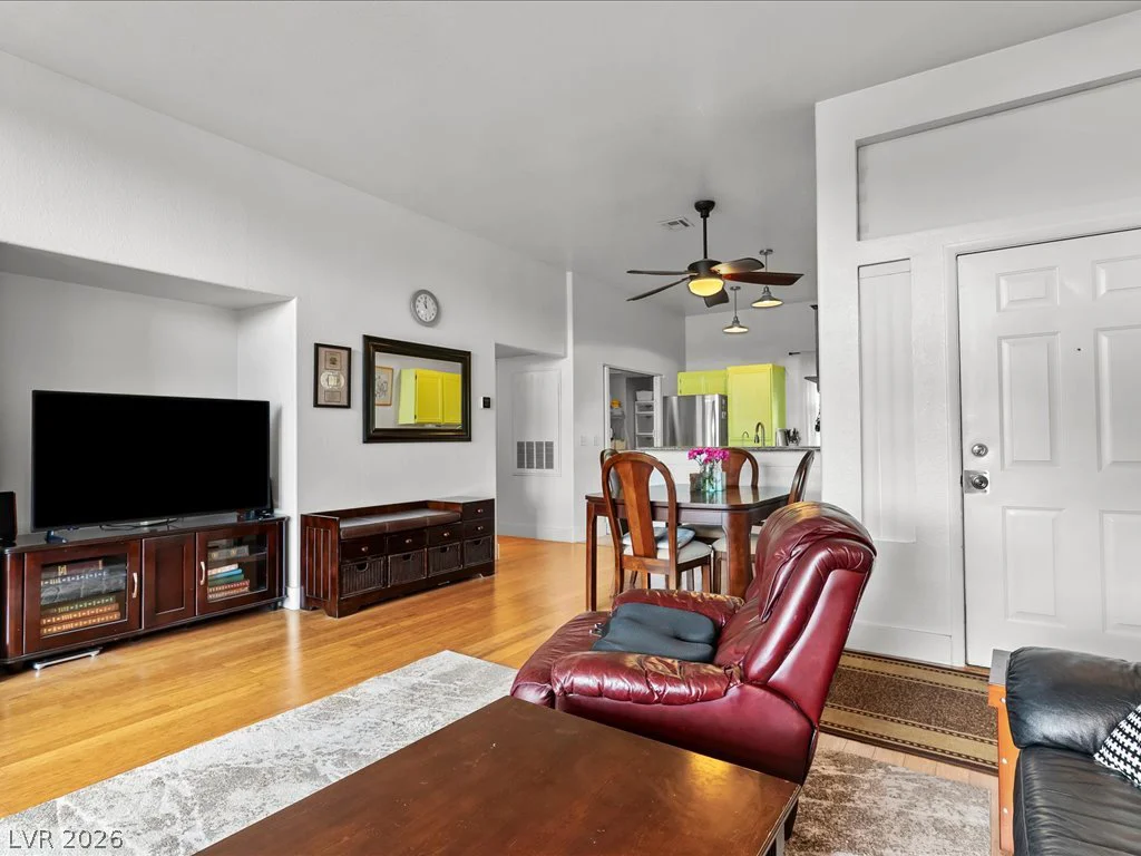 3125 Buffalo, Las Vegas, NV 89128