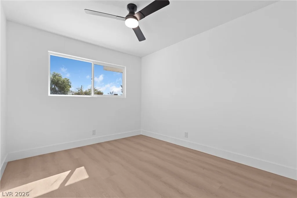1674 D, Las Vegas, NV 89106