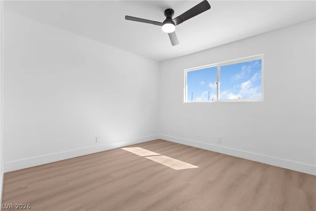 1674 D, Las Vegas, NV 89106
