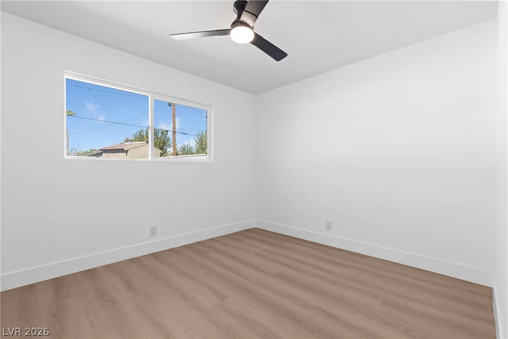 1674 D, Las Vegas, NV 89106