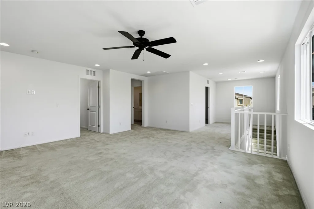 4729 Challenger, North Las Vegas, NV 89031