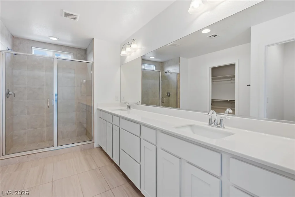 4729 Challenger, North Las Vegas, NV 89031