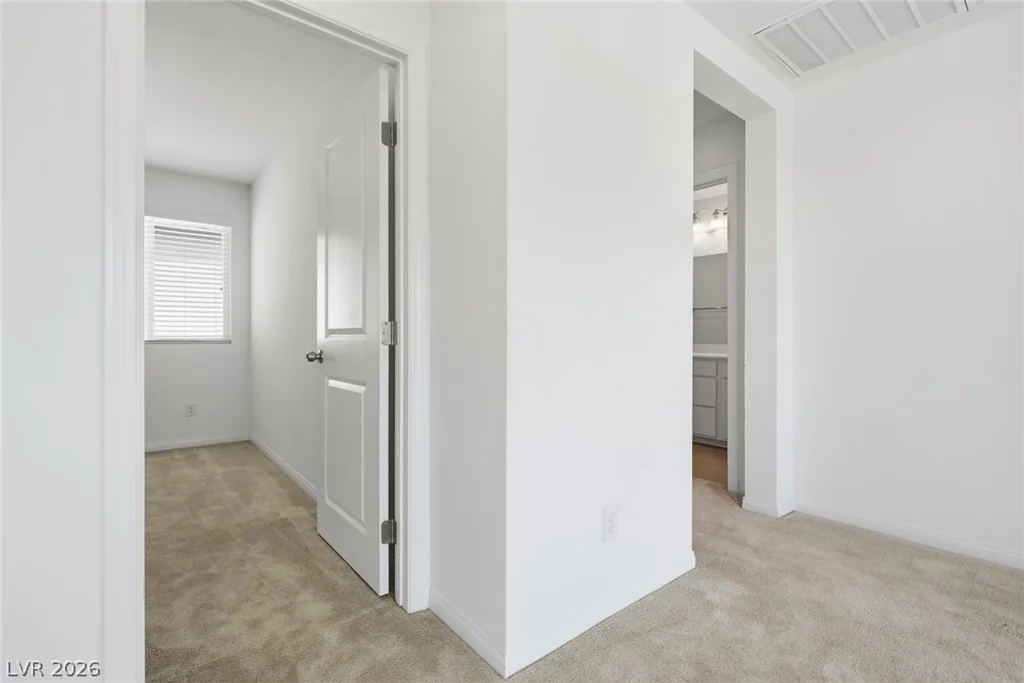 4729 Challenger, North Las Vegas, NV 89031
