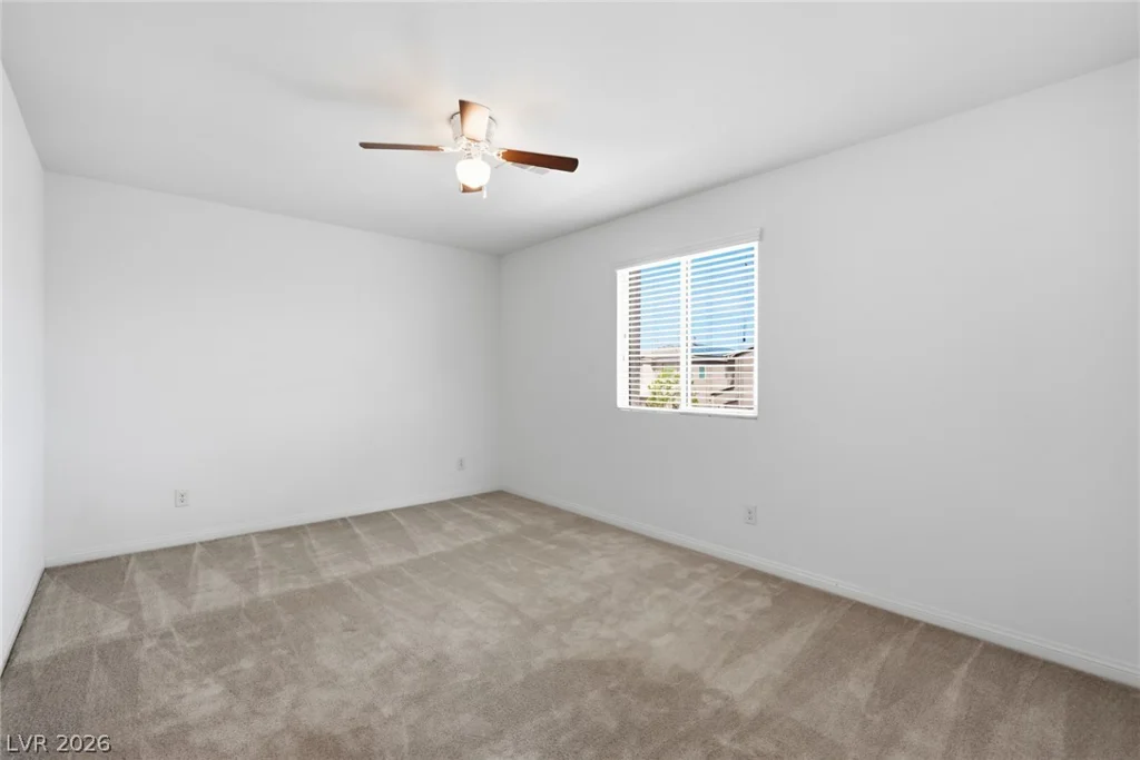 4729 Challenger, North Las Vegas, NV 89031