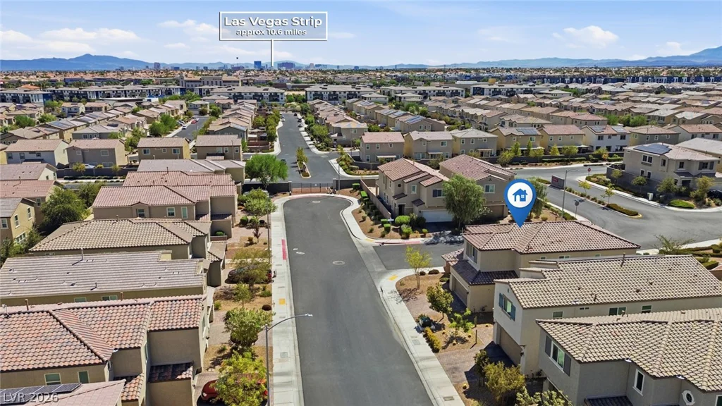 4729 Challenger, North Las Vegas, NV 89031