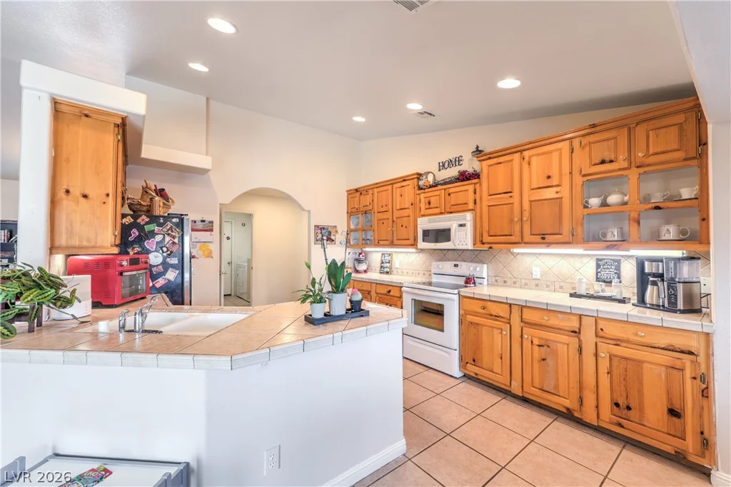 1341 Blagg, Pahrump, NV 89048