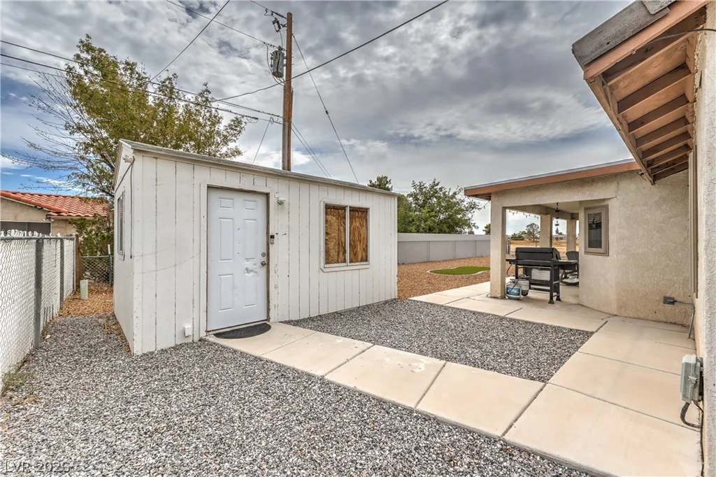 1341 Blagg, Pahrump, NV 89048