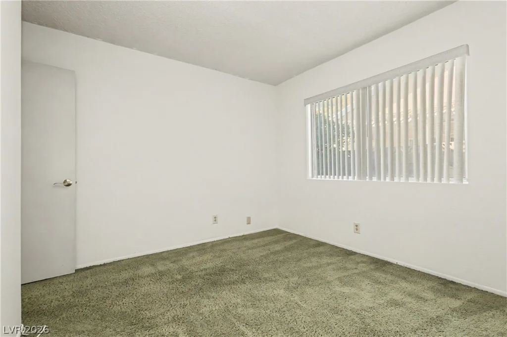 6592 Peachtree, Las Vegas, NV 89103