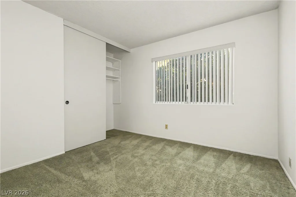 6592 Peachtree, Las Vegas, NV 89103