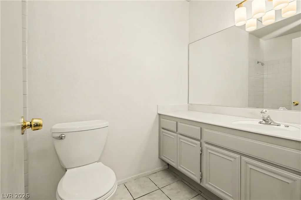 6592 Peachtree, Las Vegas, NV 89103