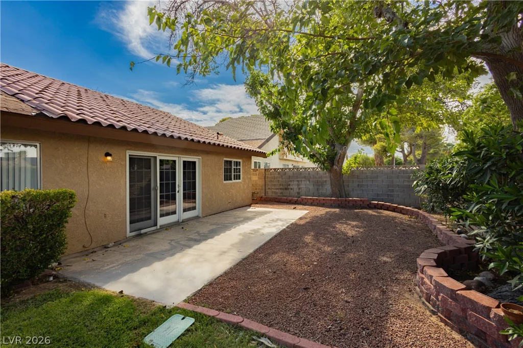 6592 Peachtree, Las Vegas, NV 89103