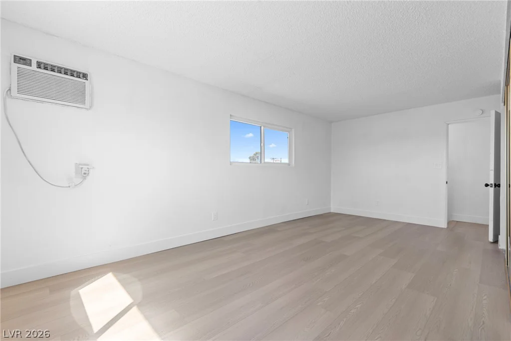 2532 Page, North Las Vegas, NV 89030