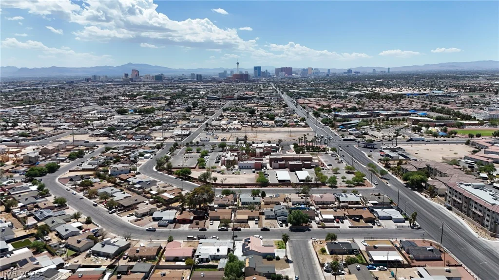 2532 Page, North Las Vegas, NV 89030