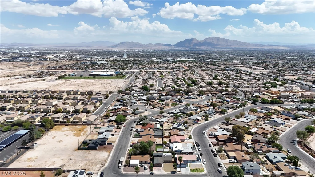 2532 Page, North Las Vegas, NV 89030