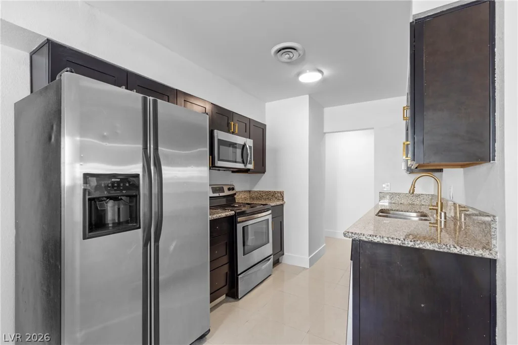 2532 Page, North Las Vegas, NV 89030