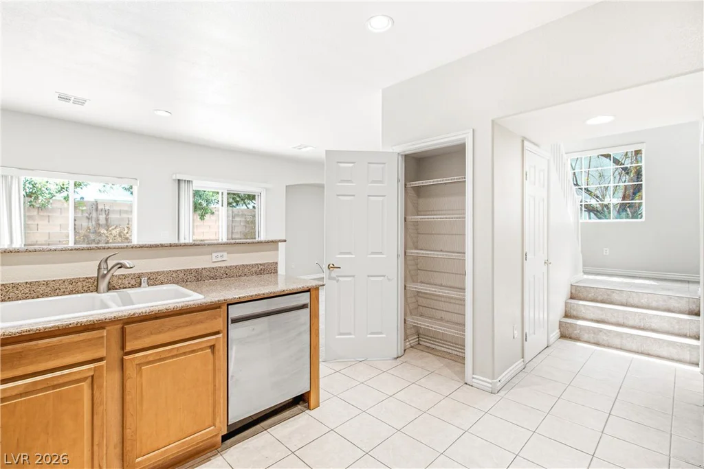250 Cleargirl, Henderson, NV 89052