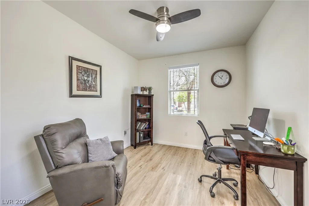 2376 Elmont, North Las Vegas, NV 89086