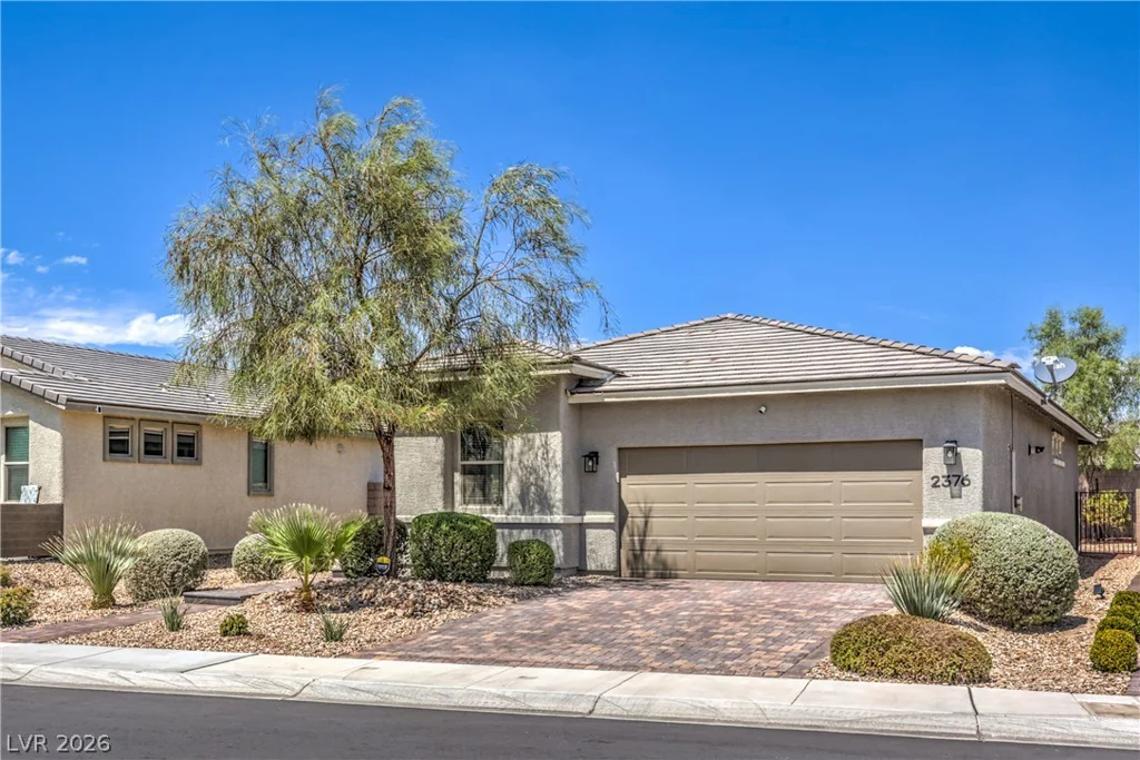 2376 Elmont, North Las Vegas, NV 89086
