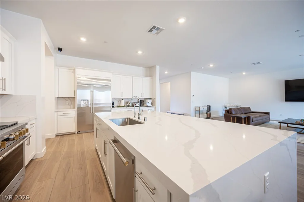3904 Aiden Creek, North Las Vegas, NV 89031