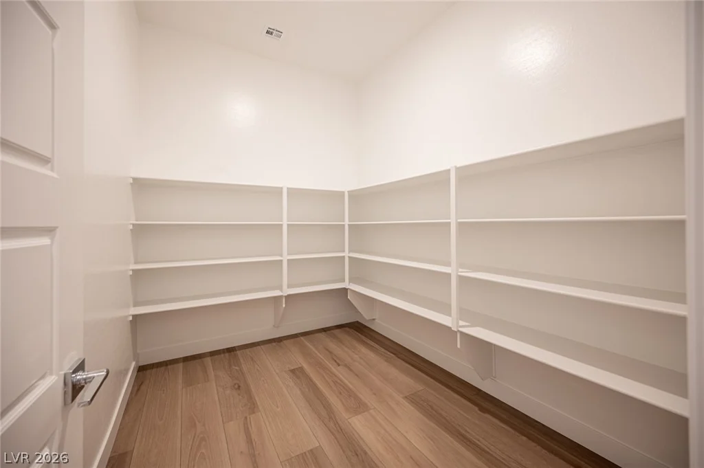3904 Aiden Creek, North Las Vegas, NV 89031