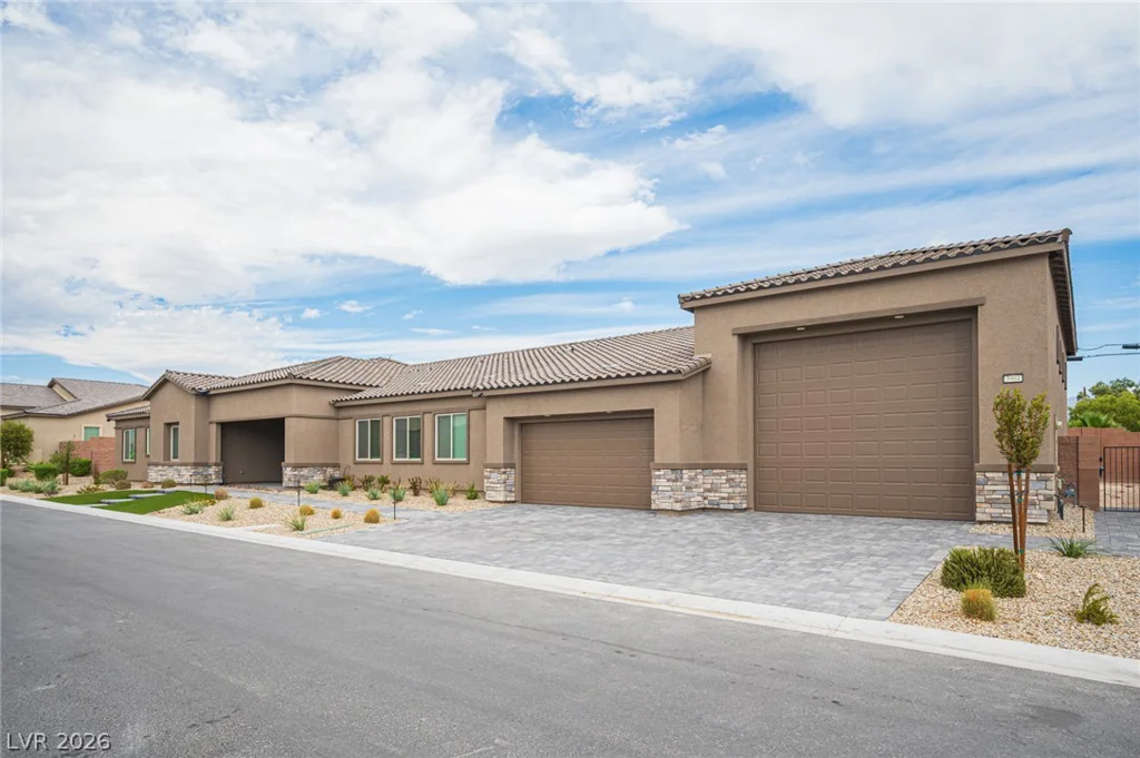 3904 Aiden Creek, North Las Vegas, NV 89031