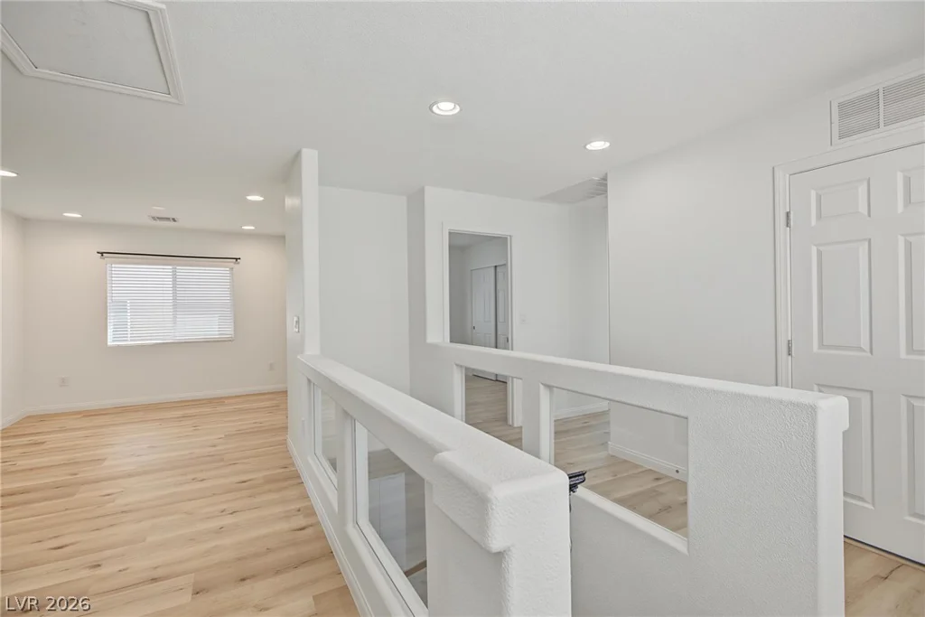 10421 Lorca Major, Las Vegas, NV 89141