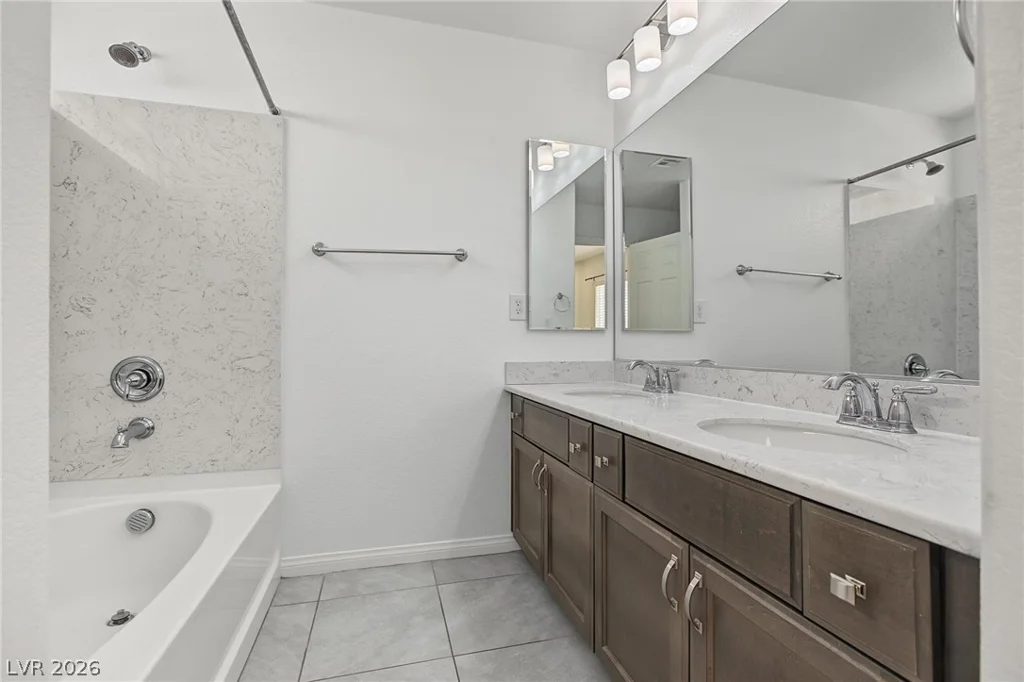 10421 Lorca Major, Las Vegas, NV 89141