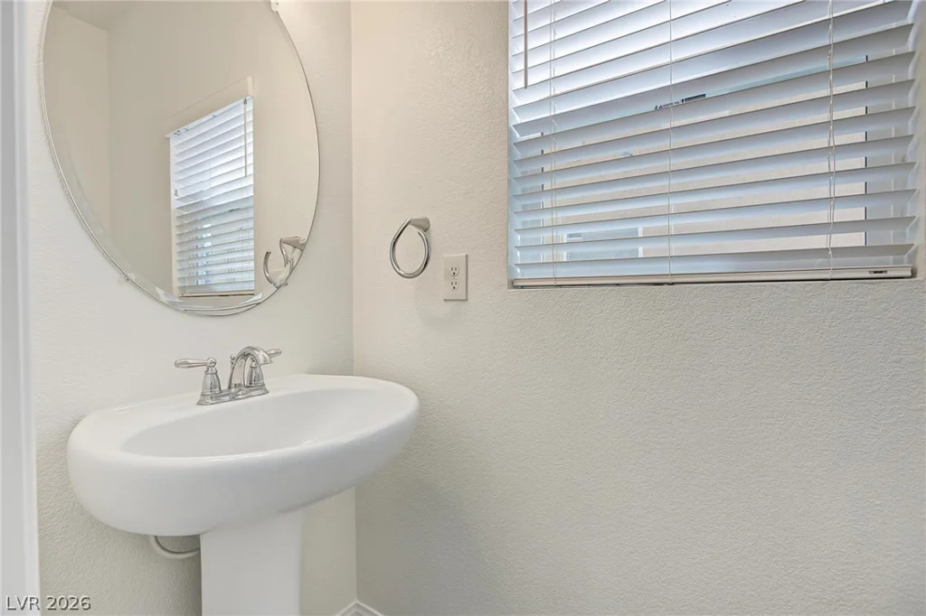 10421 Lorca Major, Las Vegas, NV 89141