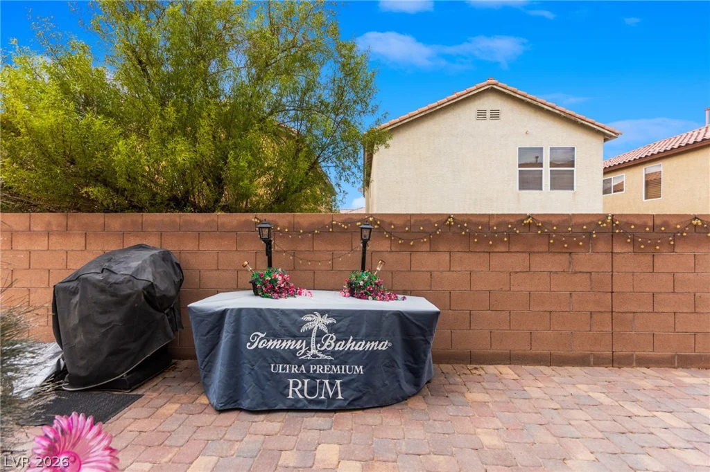 11905 Haven, Las Vegas, NV 89183