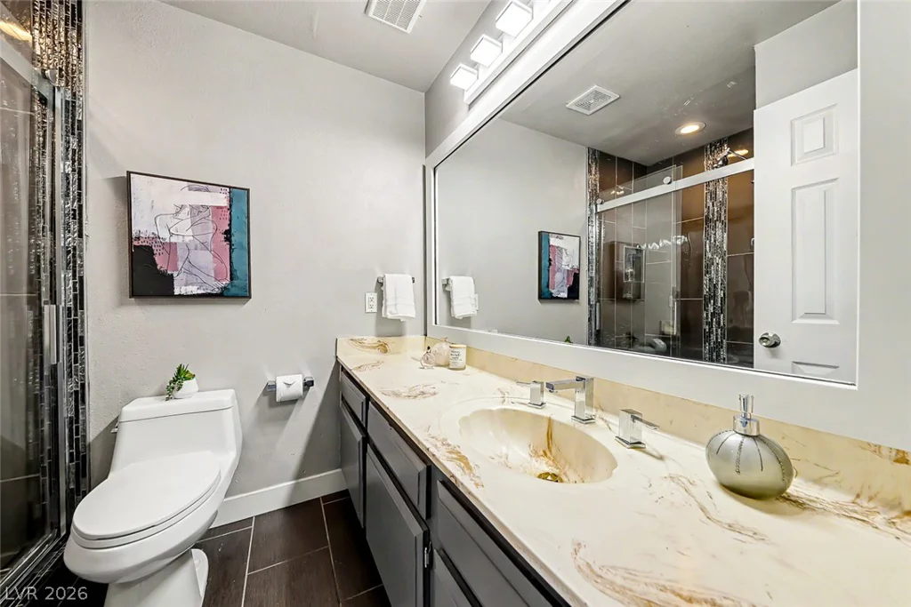 572 Willow Green, Las Vegas, NV 89169