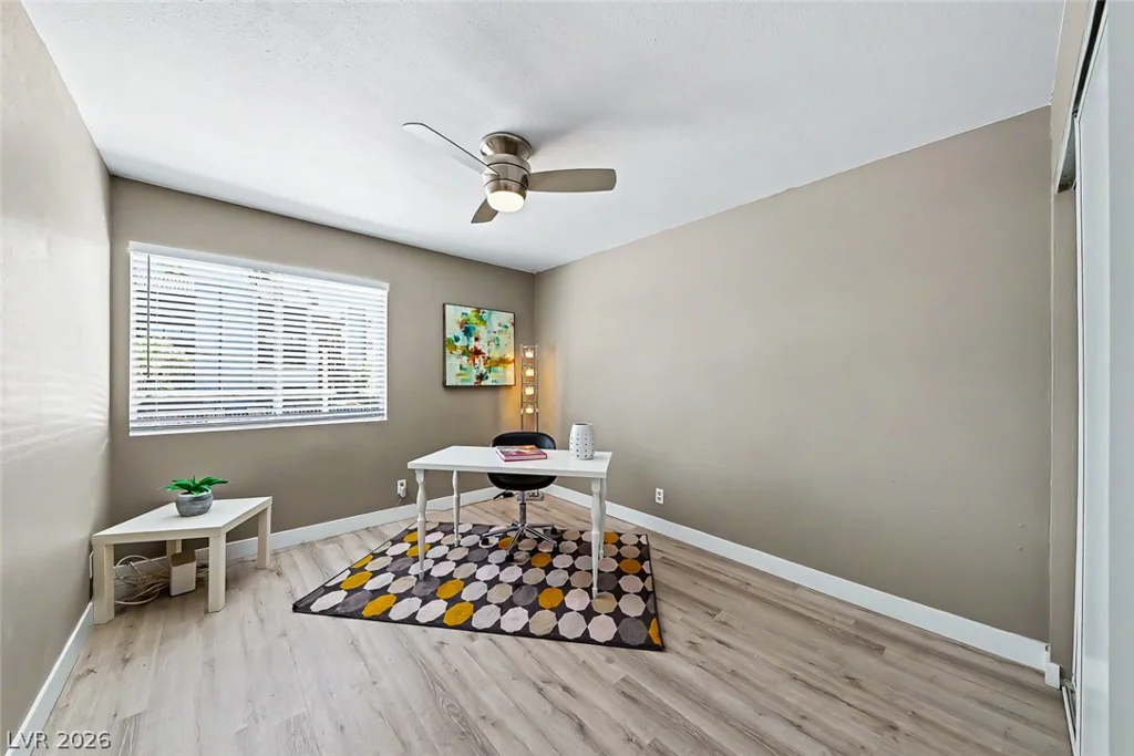 572 Willow Green, Las Vegas, NV 89169