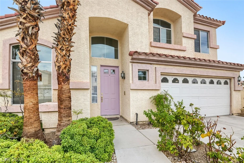 356 Lakewood Garden, Las Vegas, NV 89148